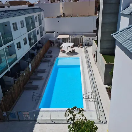 Cool Near Pool & Ac 1 Lejlighedshotel *