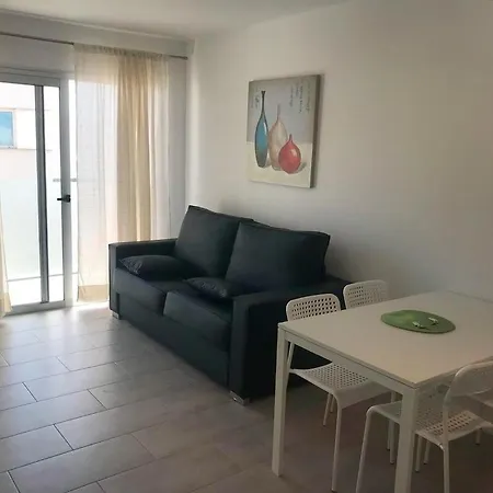 Cool Near Pool & Ac 1 Lejlighedshotel