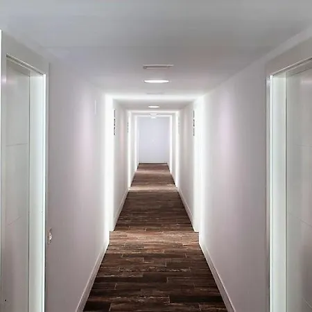 Aparthotel Cool Near Pool & Ac 1 *